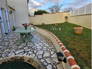 maison à la vente -   17440  AYTRE, surface 90 m2 vente maison - UBI463676474